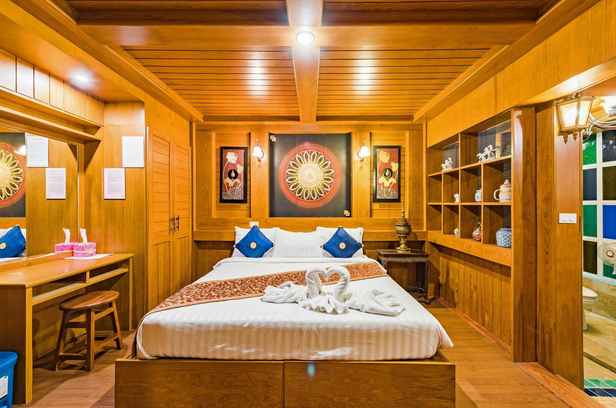 Villa Baan Ratchapruek Phuket Esterno foto
