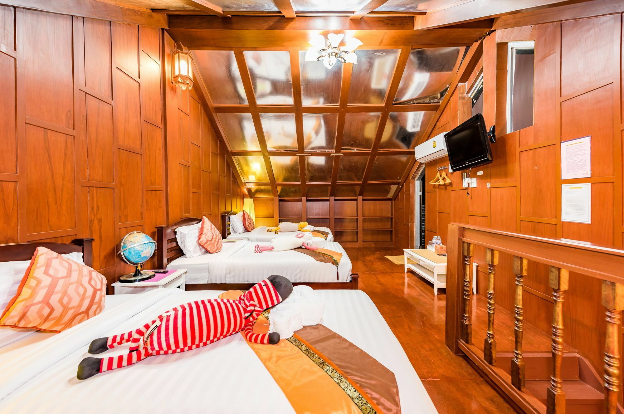 Villa Baan Ratchapruek Phuket Esterno foto
